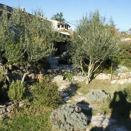 Holiday home L'arbre Du Magnan