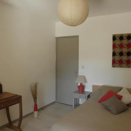 L'arbre Du Magnan Holiday home Chandolas